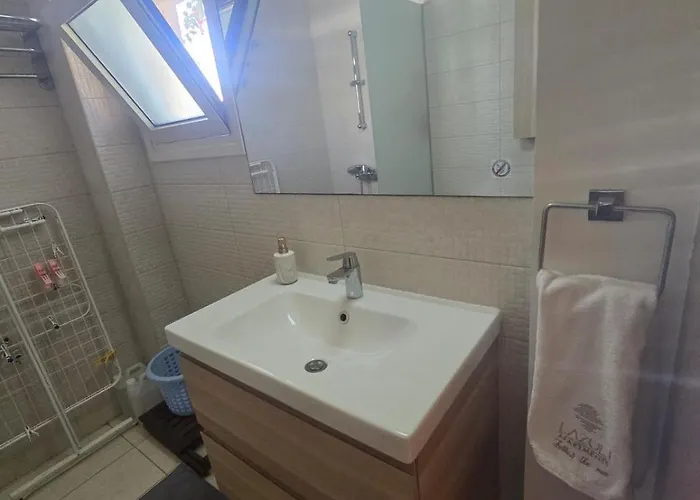 Сasa de vacaciones Lazuli Seafront House Nr18