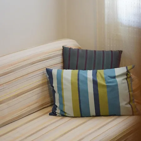 Holiday home Searenity Seafront House - 50m From The