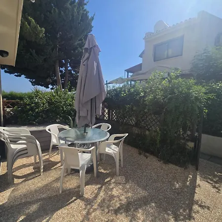 Lazuli Seafront House Nr18 Vakantiehuis *